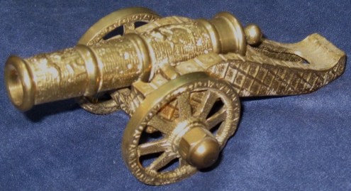 CAÑON MINIATURA BRONCE 14CMS 001